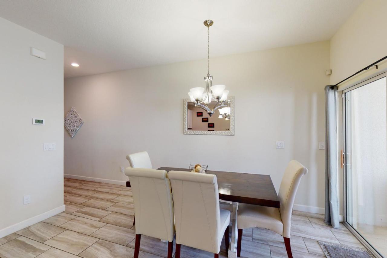 Lake View Townhouse Кисими Екстериор снимка