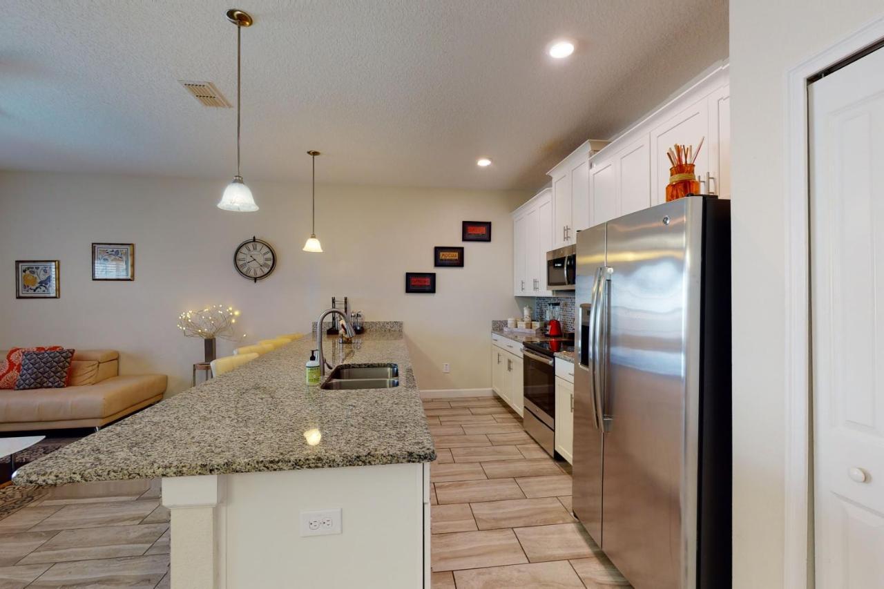 Lake View Townhouse Кисими Екстериор снимка